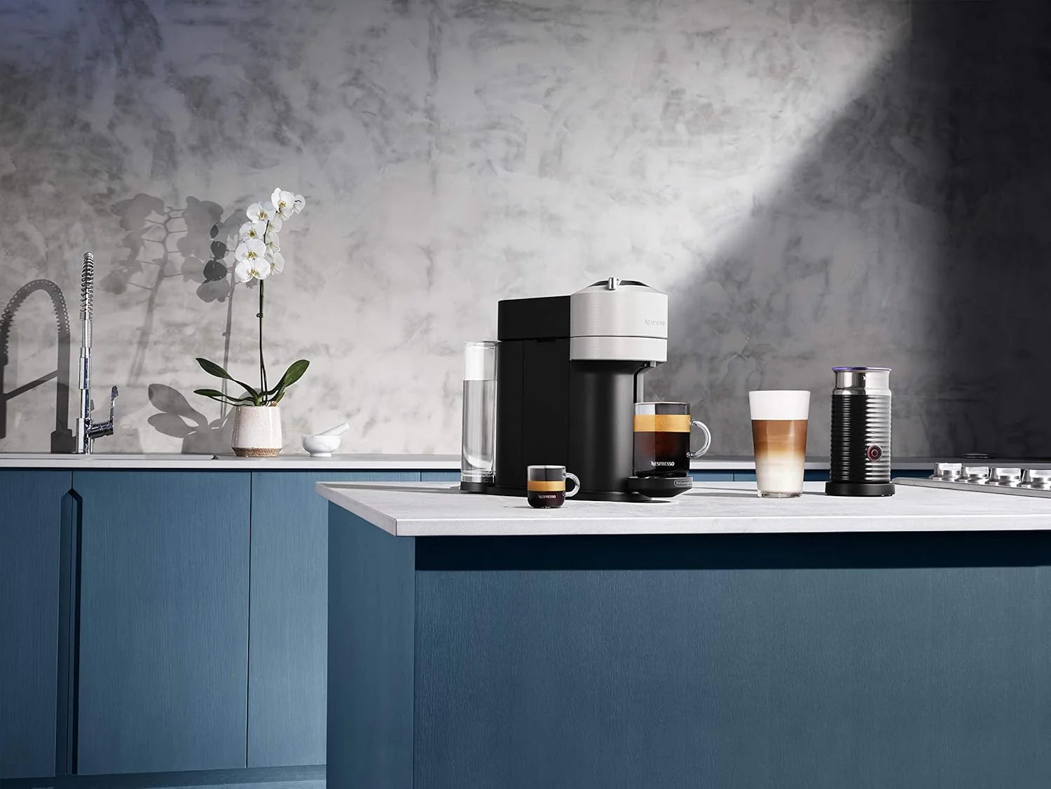 Nespresso Vertuo Next Coffee and Espresso Maker by De'Longhi, White